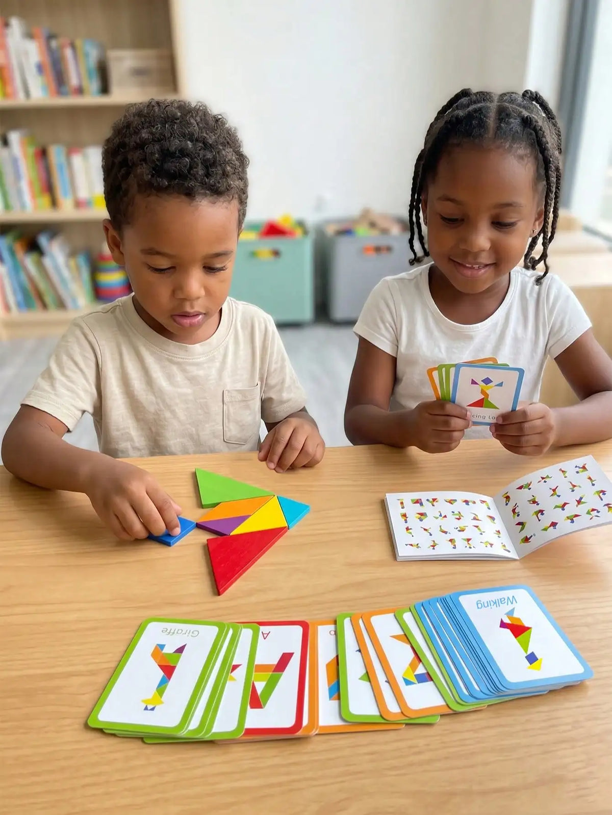 Juego de rompecabezas Tangram de madera